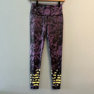 Victoria’s Secret Sport Knockout Tights
